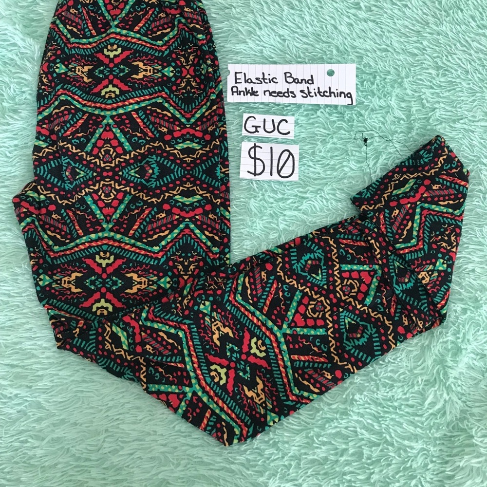 “Vintage” Original Waistband LuLaRoe OS Leggings